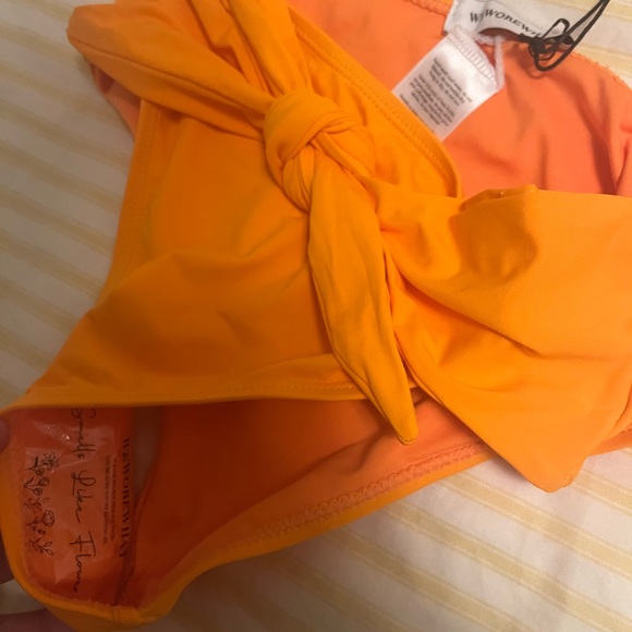 WeWoreWhat Bikini Set 82H Carrot - Picture 6 of 7